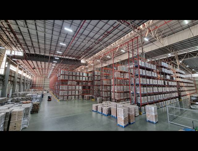 22,095M² WAREHOUSE TO LET IN GLEN MARAIS